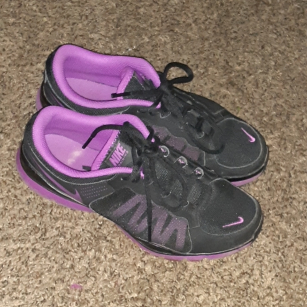 Nike shoes